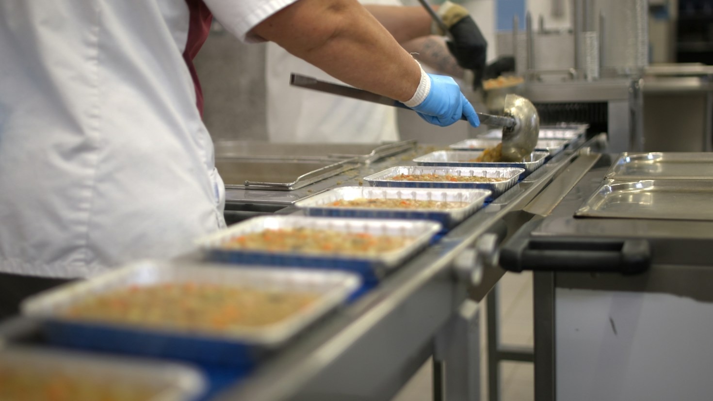 From Kitchen to Classroom: Safe Food Distribution Standards Explained